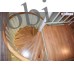Винтовая лестница Кама сегментированный поручень накладки на ступени бук D2000 H=3760